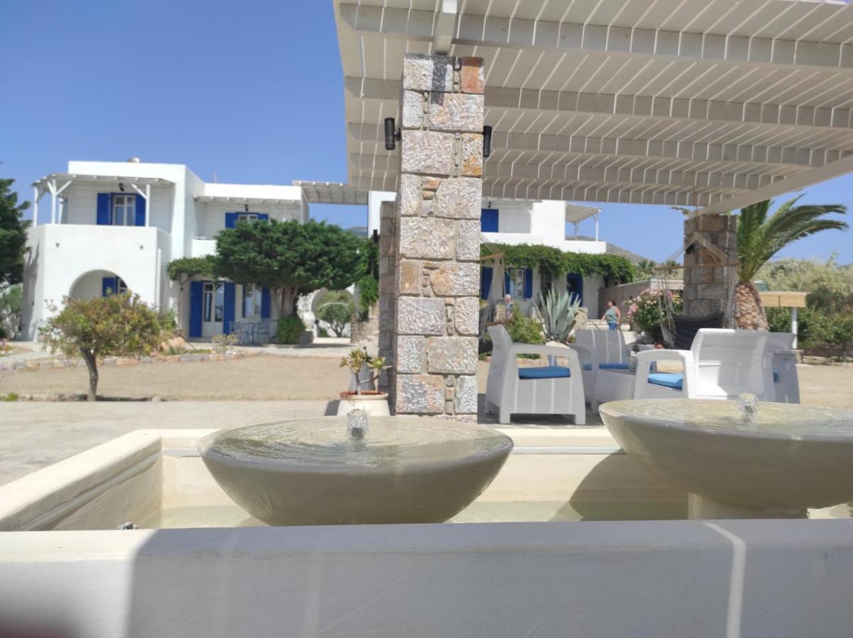 Villa Le Grand Bleu Katapola Exterior photo