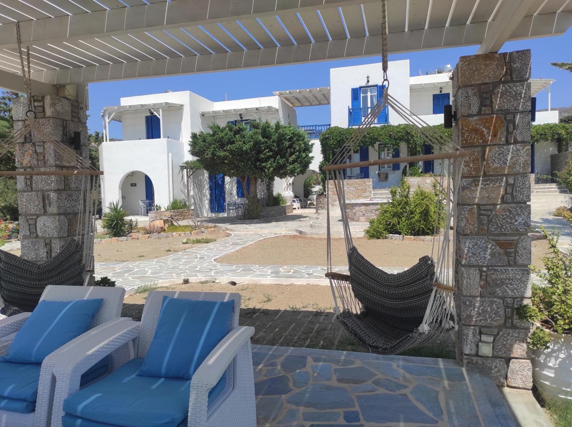 Villa Le Grand Bleu Katapola Exterior photo